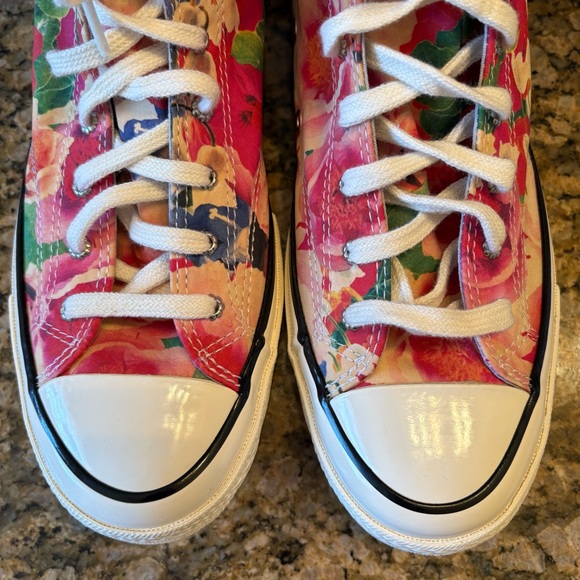 Converse sneakers - Picture 2 of 7